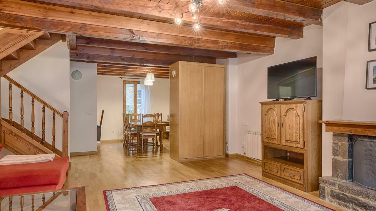 Apartamento Saplan Real Estate Montlude Les Exterior foto