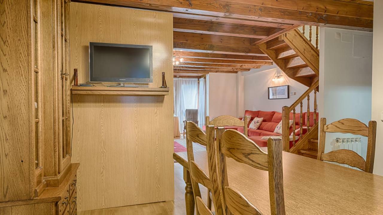 Apartamento Saplan Real Estate Montlude Les Exterior foto